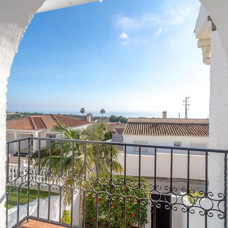 Via Romana 87 Villas Casasol Нерха Екстериор снимка